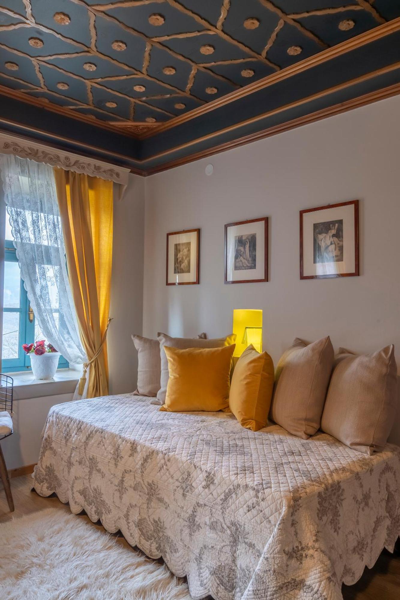 Отель Shamrock Elati Retreats Экстерьер фото